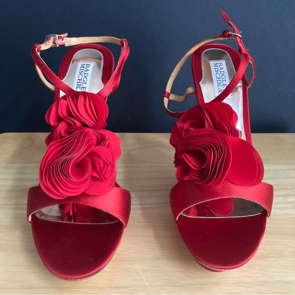 Badgley Mischka “Randee” Red Satin Stiletto Heel Shoe - Picture 1 of 9